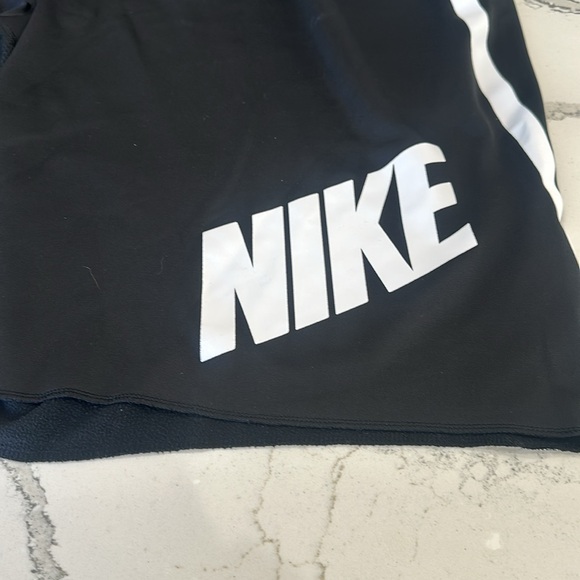Nike Mens Therma Fit Shorts 3XL - Picture 2 of 4